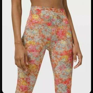 Lululemon Align High Rise 25” Pink Floral Leggings Size 6. Pockets